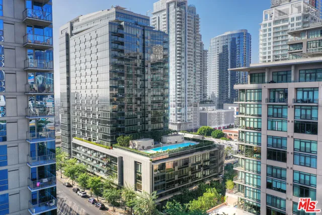 $3,600 | 1155 South Grand Avenue, Unit 1103, Los Angeles, CA 90015