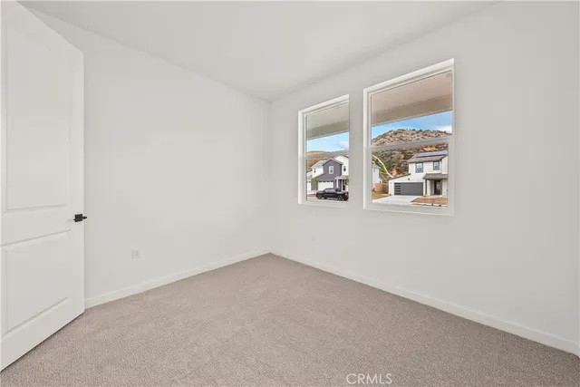 $999,990 | 28908 Saddle Circle, Castaic, CA 91384