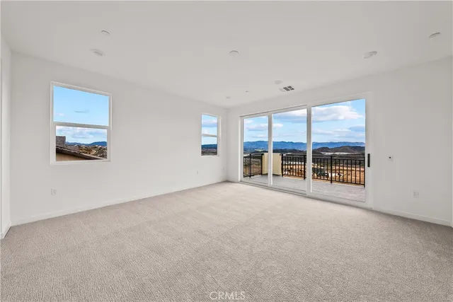 $999,990 | 28908 Saddle Circle, Castaic, CA 91384