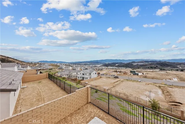 $999,990 | 28908 Saddle Circle, Castaic, CA 91384