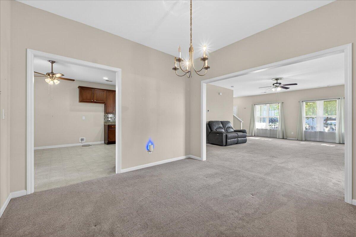 131 Charlesfort Way Moncks Corner, SC 29461 - Photo 13 of 49 12-Taylor Ragusett - DSC02161