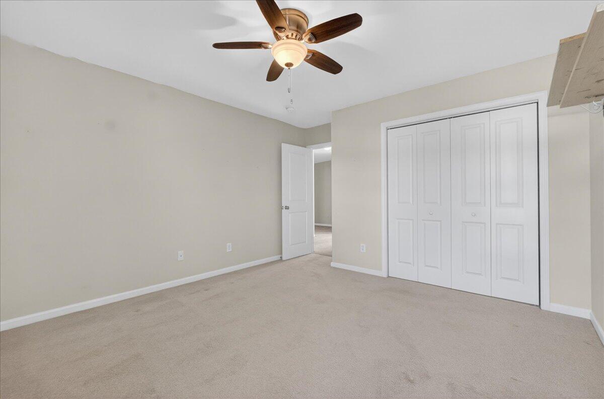 131 Charlesfort Way Moncks Corner, SC 29461 - Photo 35 of 49 34-Taylor Ragusett - DSC02233