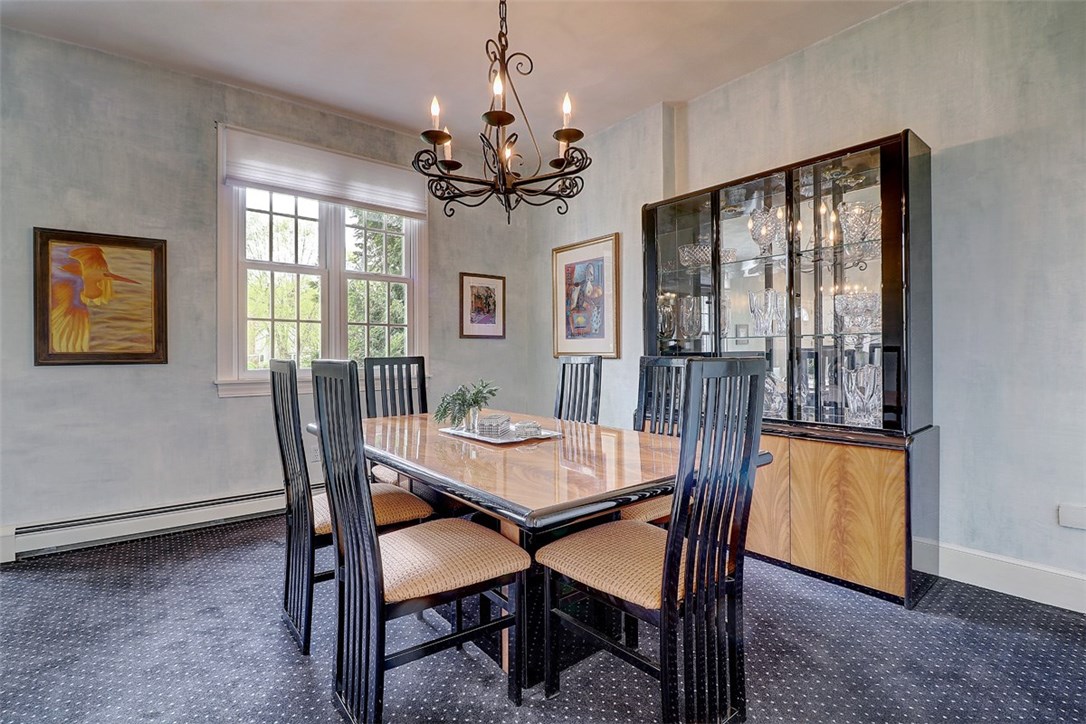 37 Great Road Barrington, RI 02806 - Photo 7 of 29