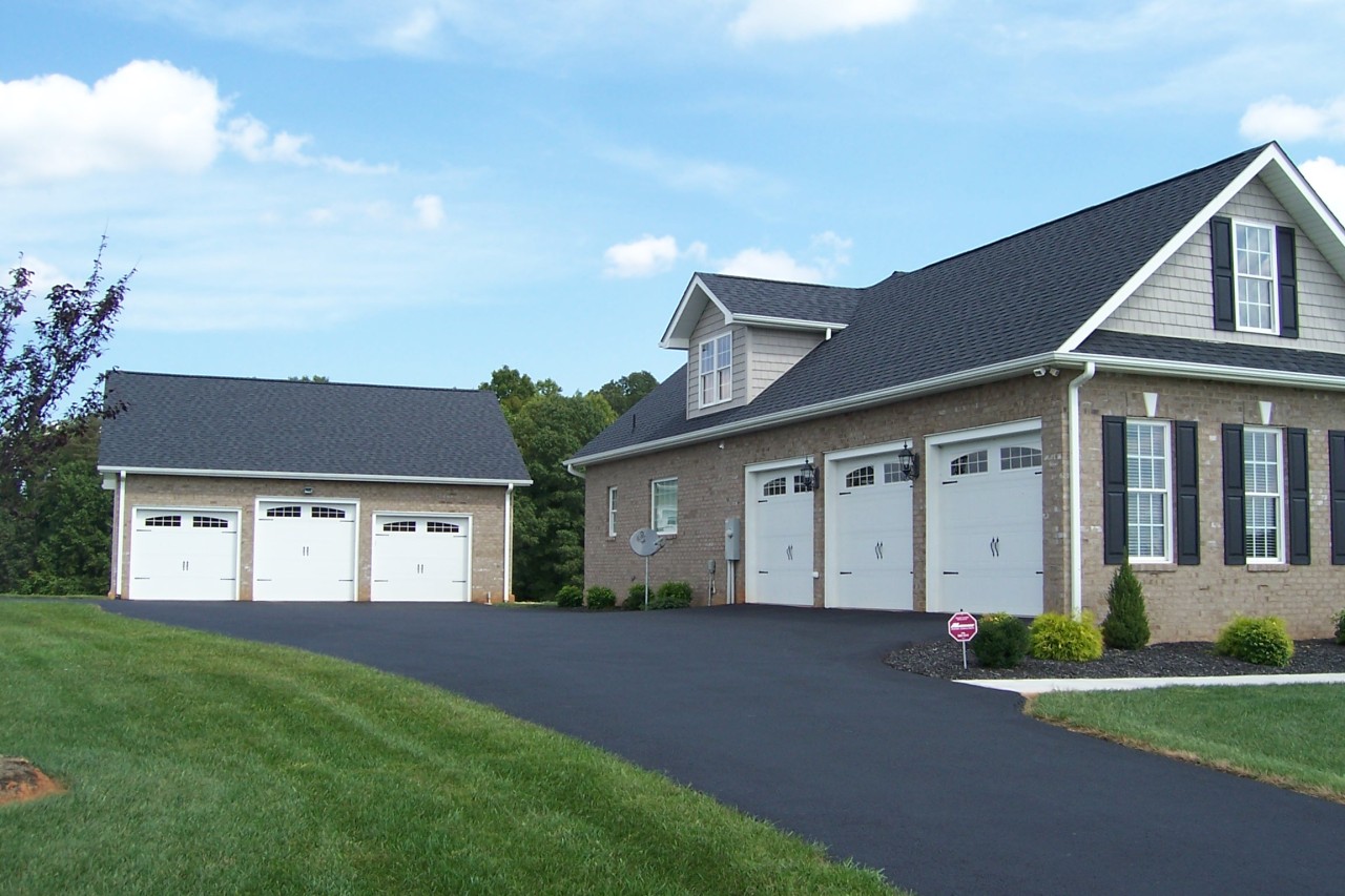 307 Bonbrook Road Wirtz, VA 24184 - Photo 8 of 9 Attached & Detached Garages