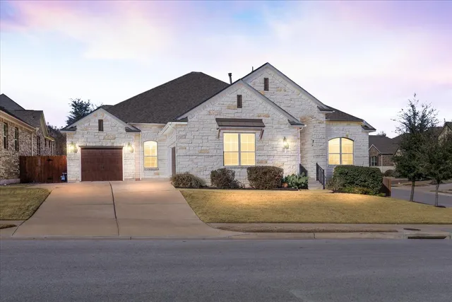 a view of a house with a outdoor space