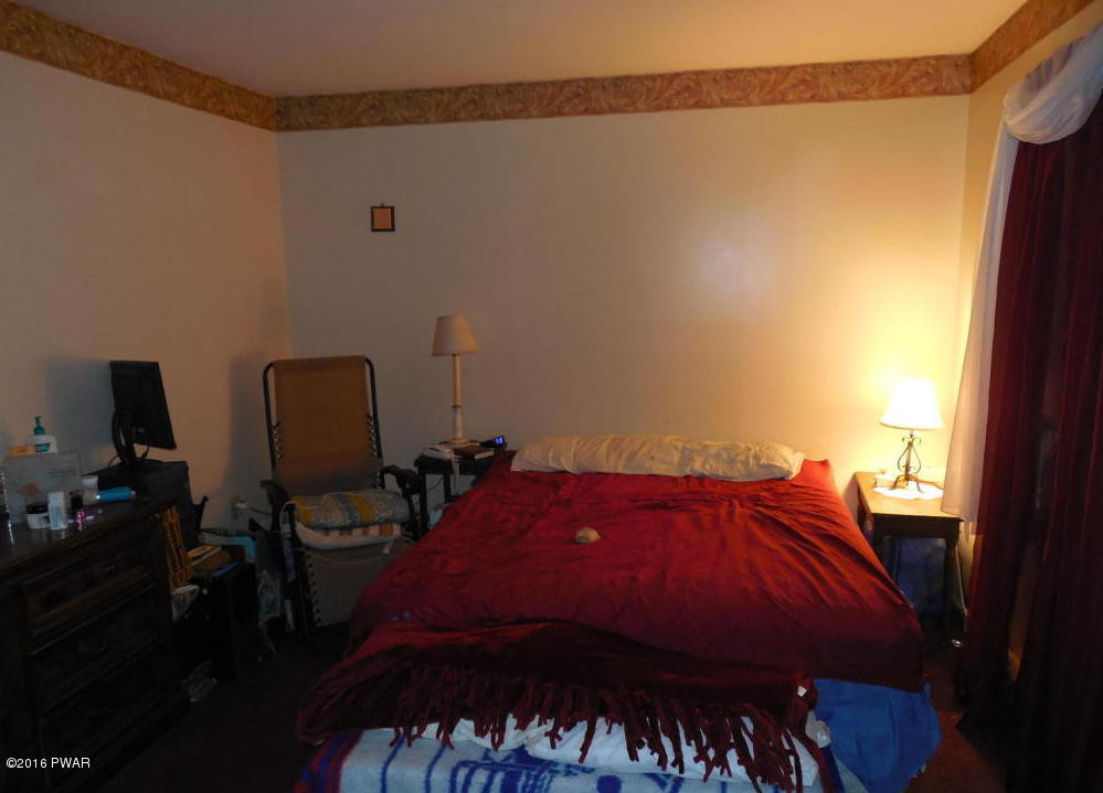 416 Griffith Road Tyler Hill, PA 18469 - Photo 5 of 15