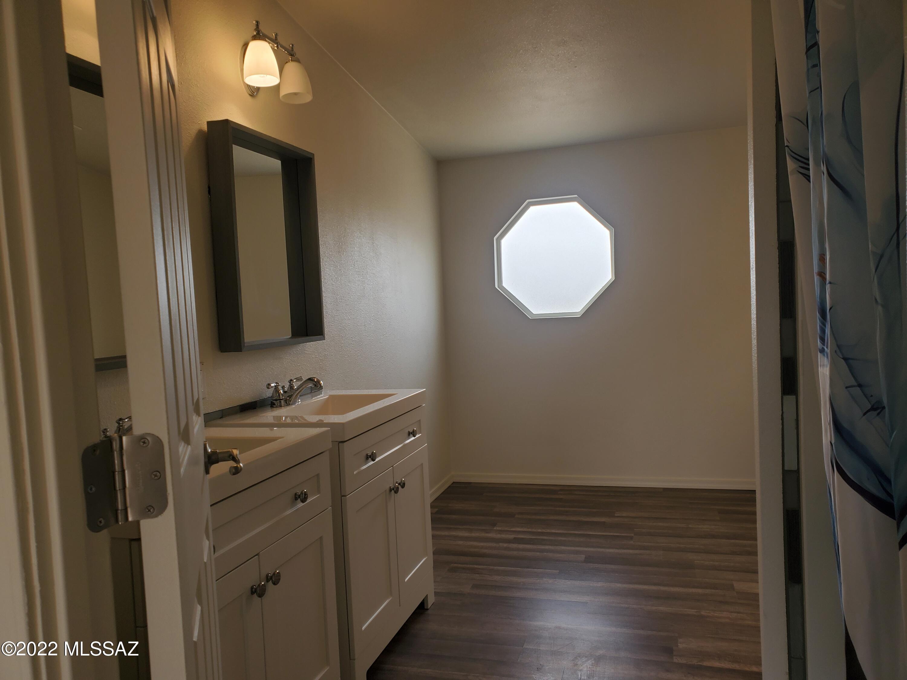 10770 West Massingale Road Tucson, AZ 85743 - Photo 3 of 19 Gallery Image 3