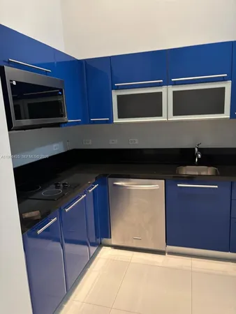 $1,900 | 253 Northeast 2nd Street, Unit 222, Miami, FL 33132