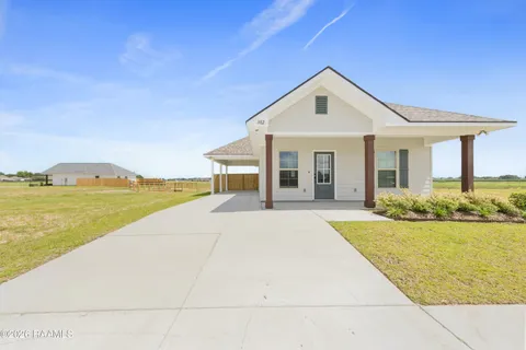 $227,999 | 302 Willow Bend, Youngsville, LA 70592