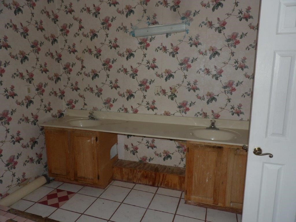 124 Wasp Drive Brunswick, GA 31525 - Photo 21 of 37