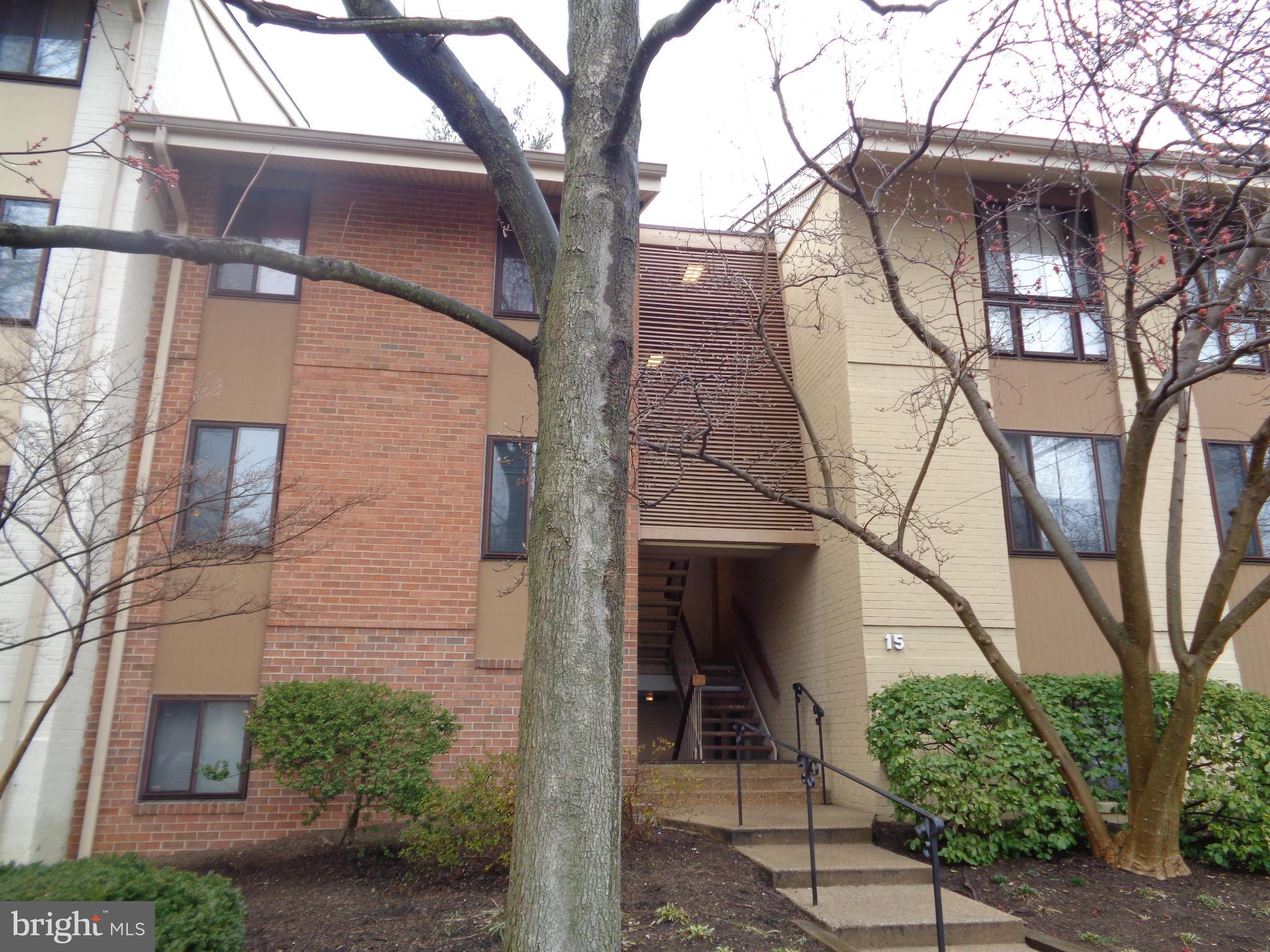 15 Hamill Road, Unit 15C Baltimore, MD 21210 - Photo 1 of 21 Exterior (Front)