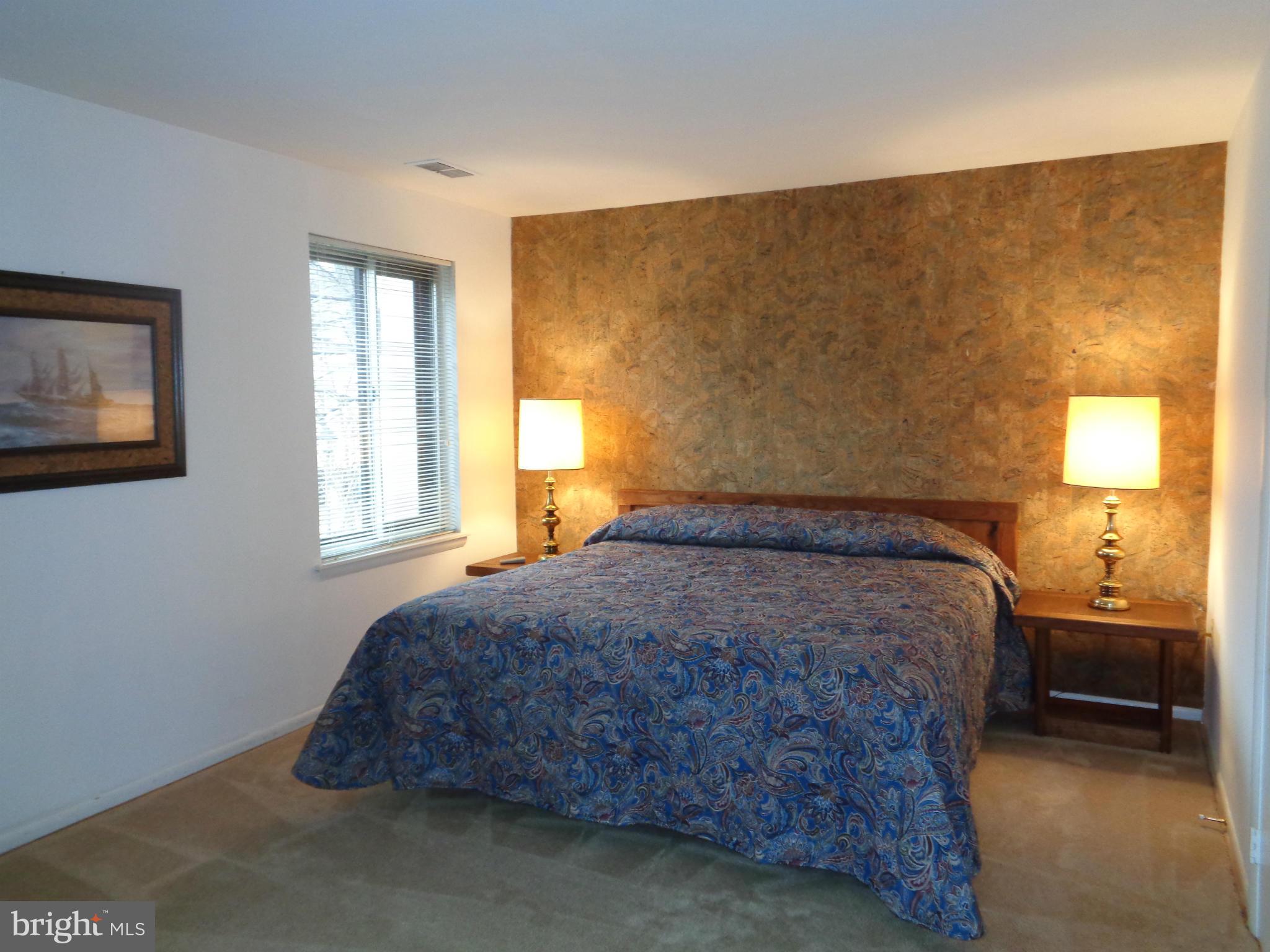 15 Hamill Road, Unit 15C Baltimore, MD 21210 - Photo 11 of 21 Bedroom (Master)