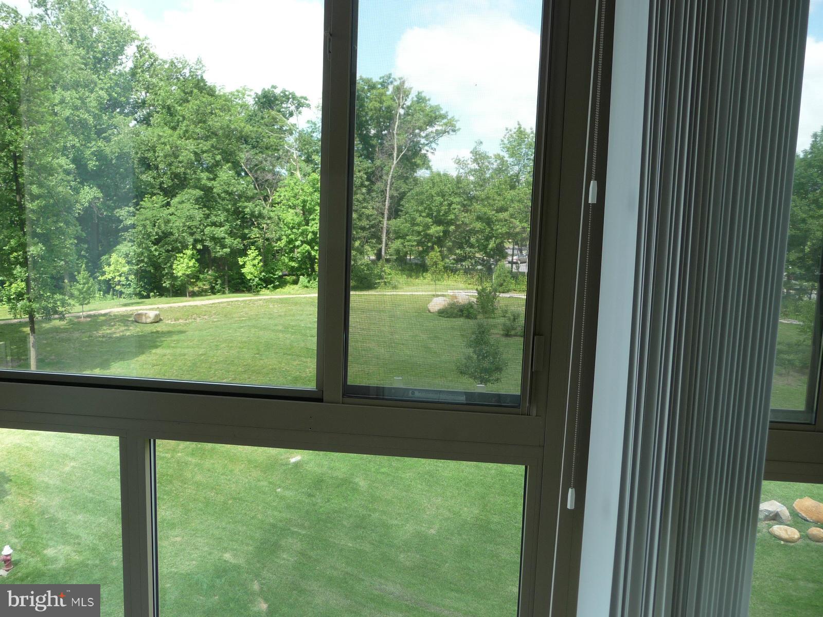 19365 Cypress Ridge Terrace, Unit 303 Leesburg, VA 20176 - Photo 6 of 13 View