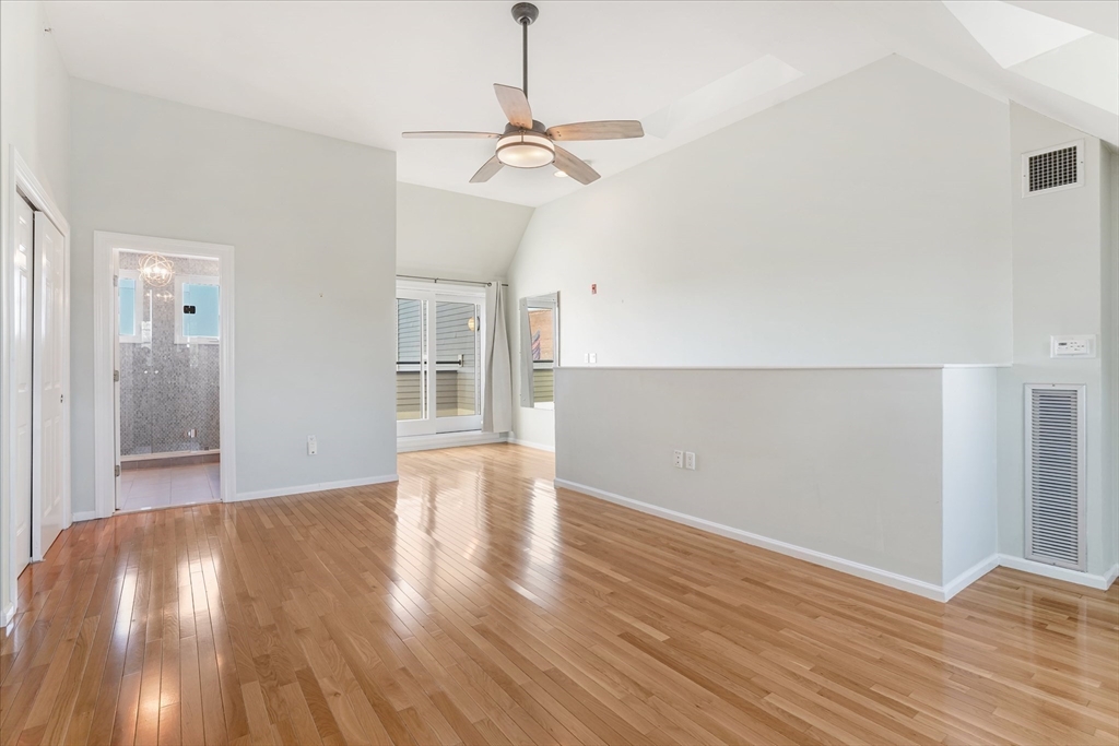 55 Chelsea Street, Unit 55 Boston, MA 02129 - Photo 18 of 22