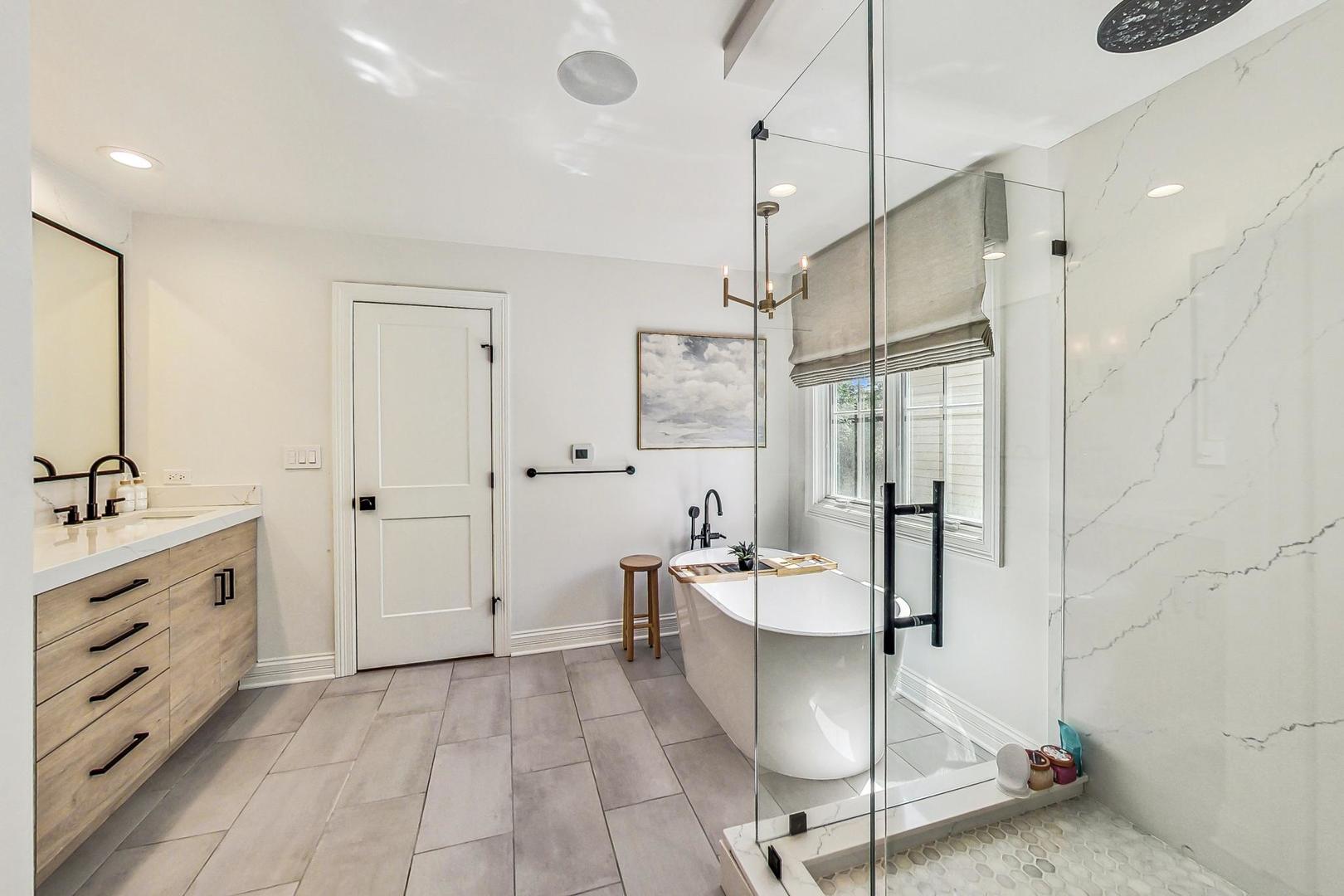 2439 Center Avenue Northbrook, IL 60062 - Photo 25 of 46