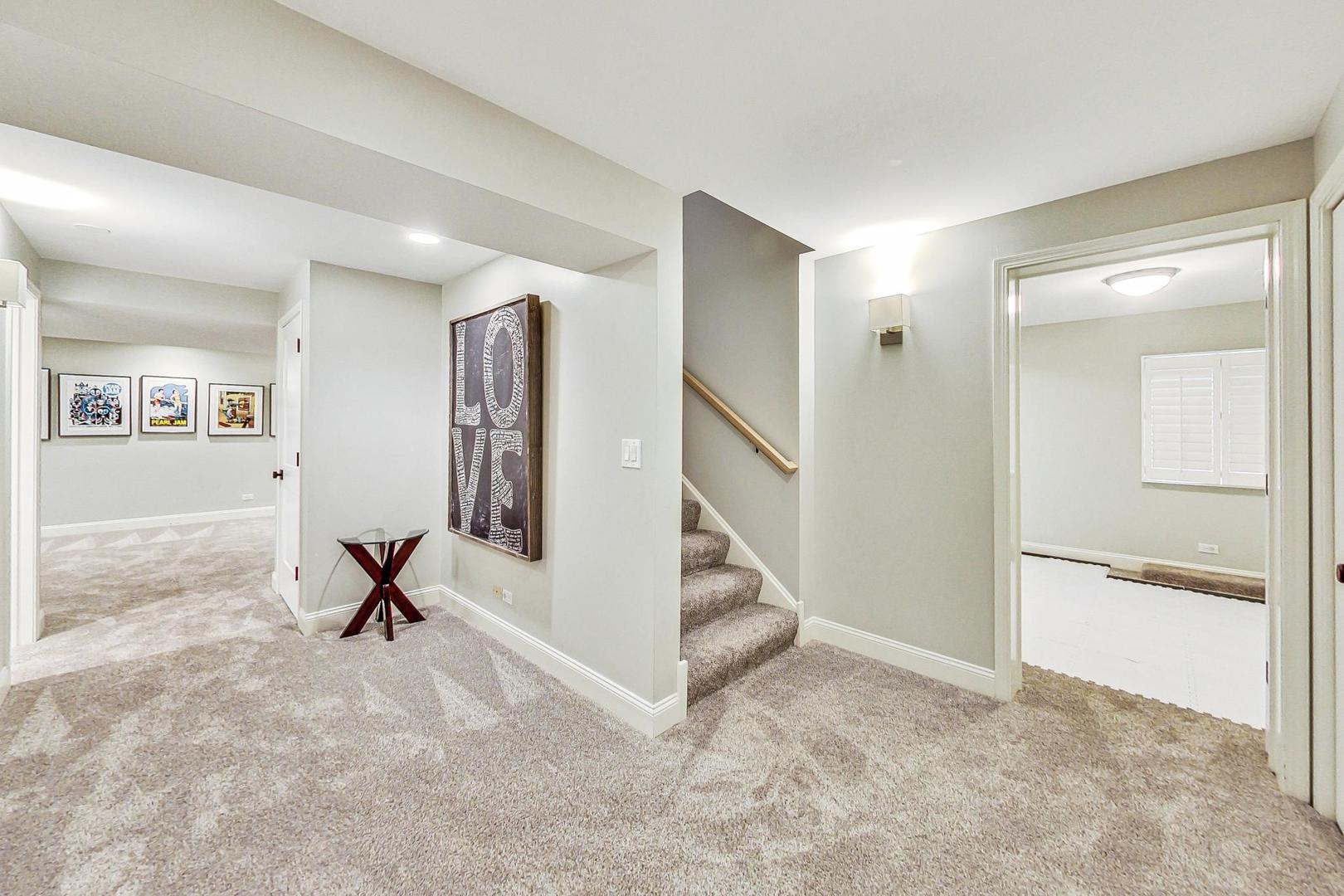 2439 Center Avenue Northbrook, IL 60062 - Photo 32 of 46