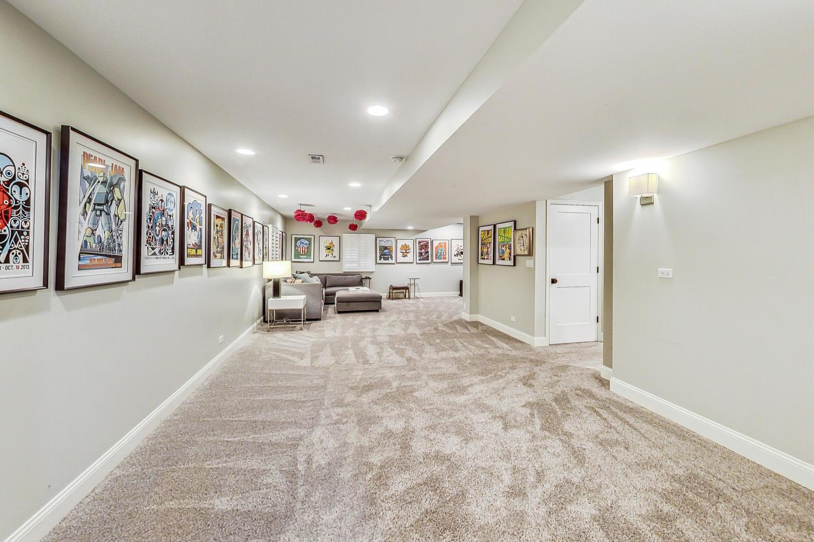 2439 Center Avenue Northbrook, IL 60062 - Photo 33 of 46