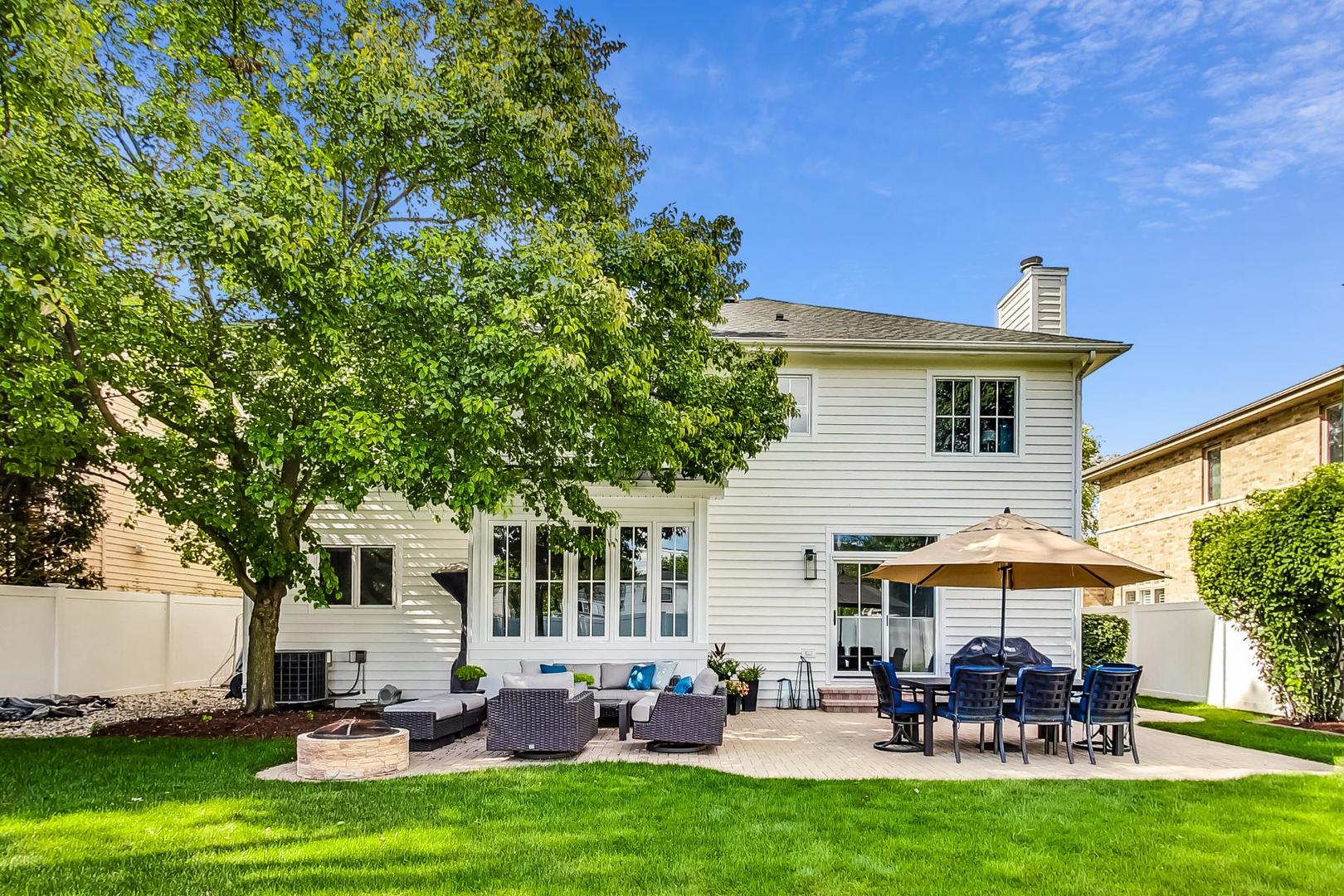 2439 Center Avenue Northbrook, IL 60062 - Photo 37 of 46