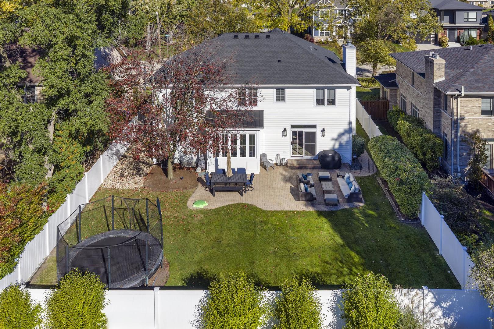 2439 Center Avenue Northbrook, IL 60062 - Photo 41 of 46