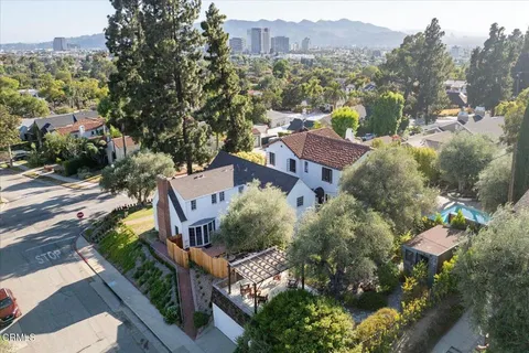 $1,875,000 | 917 East Mountain Street, Glendale, CA 91207