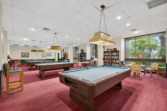 $450,000 | 2816 North 46th Avenue, Unit J682, Hollywood, FL 33021