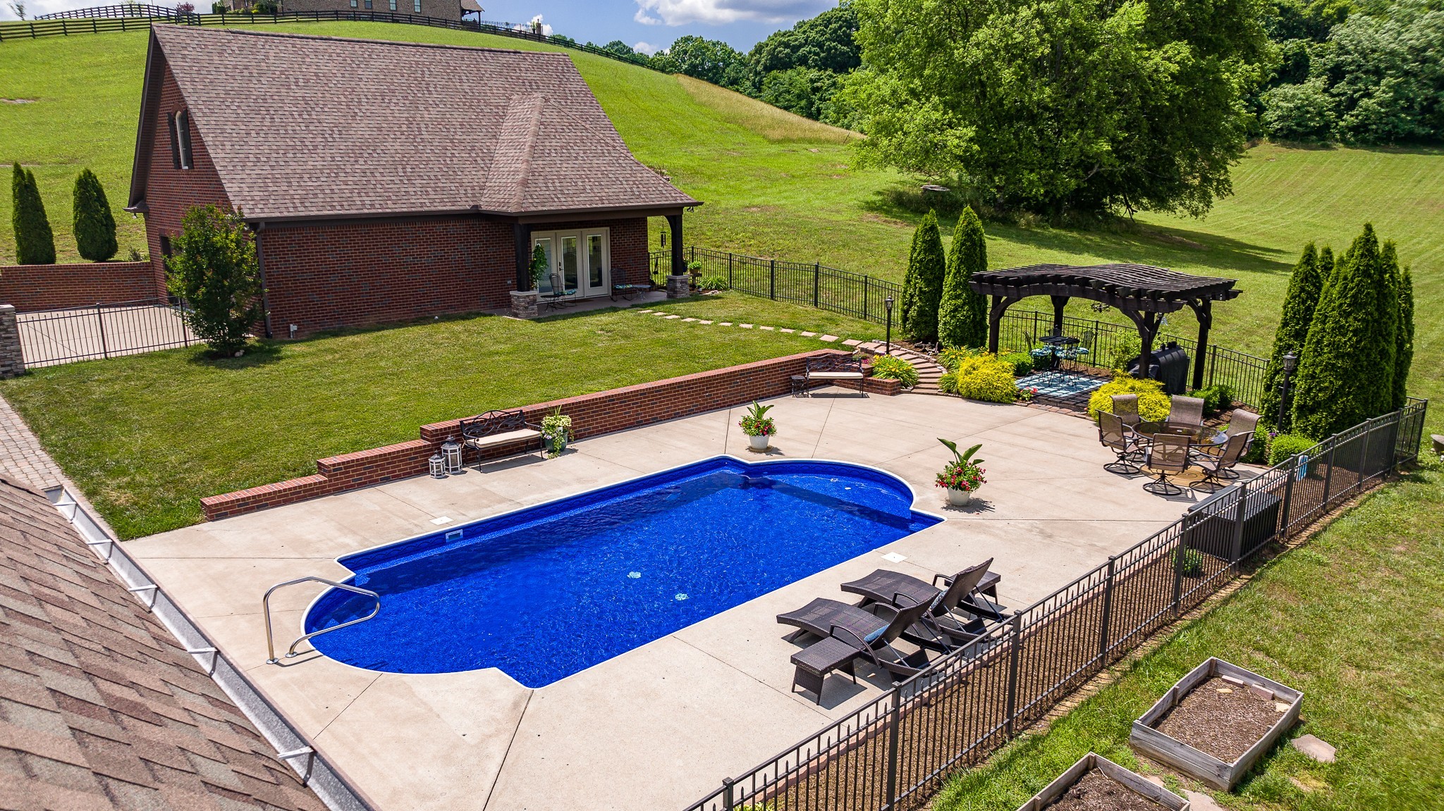 2145 Center Point Road Hendersonville, TN 37075 - Photo 13 of 38 Gallery Image 13