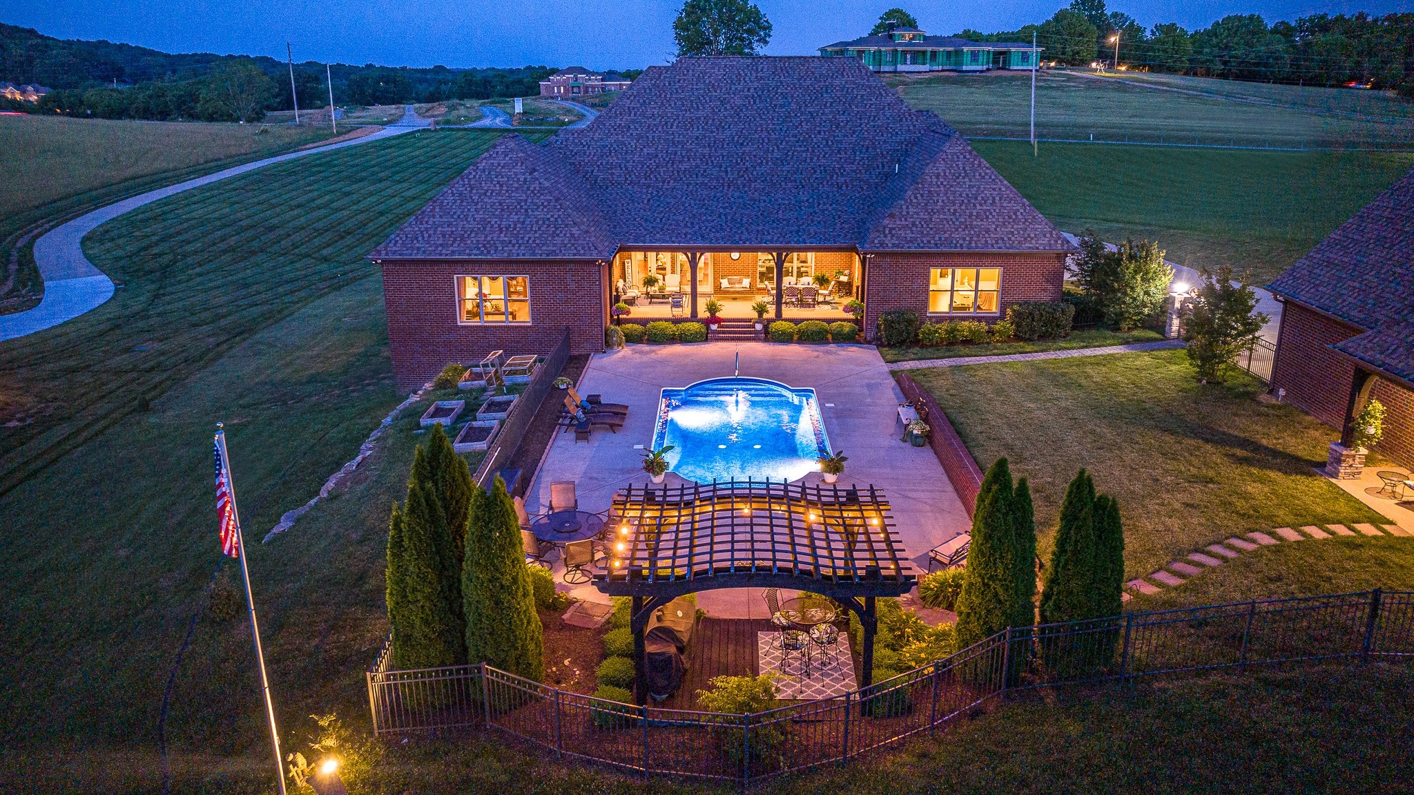2145 Center Point Road Hendersonville, TN 37075 - Photo 5 of 38 Gallery Image 5