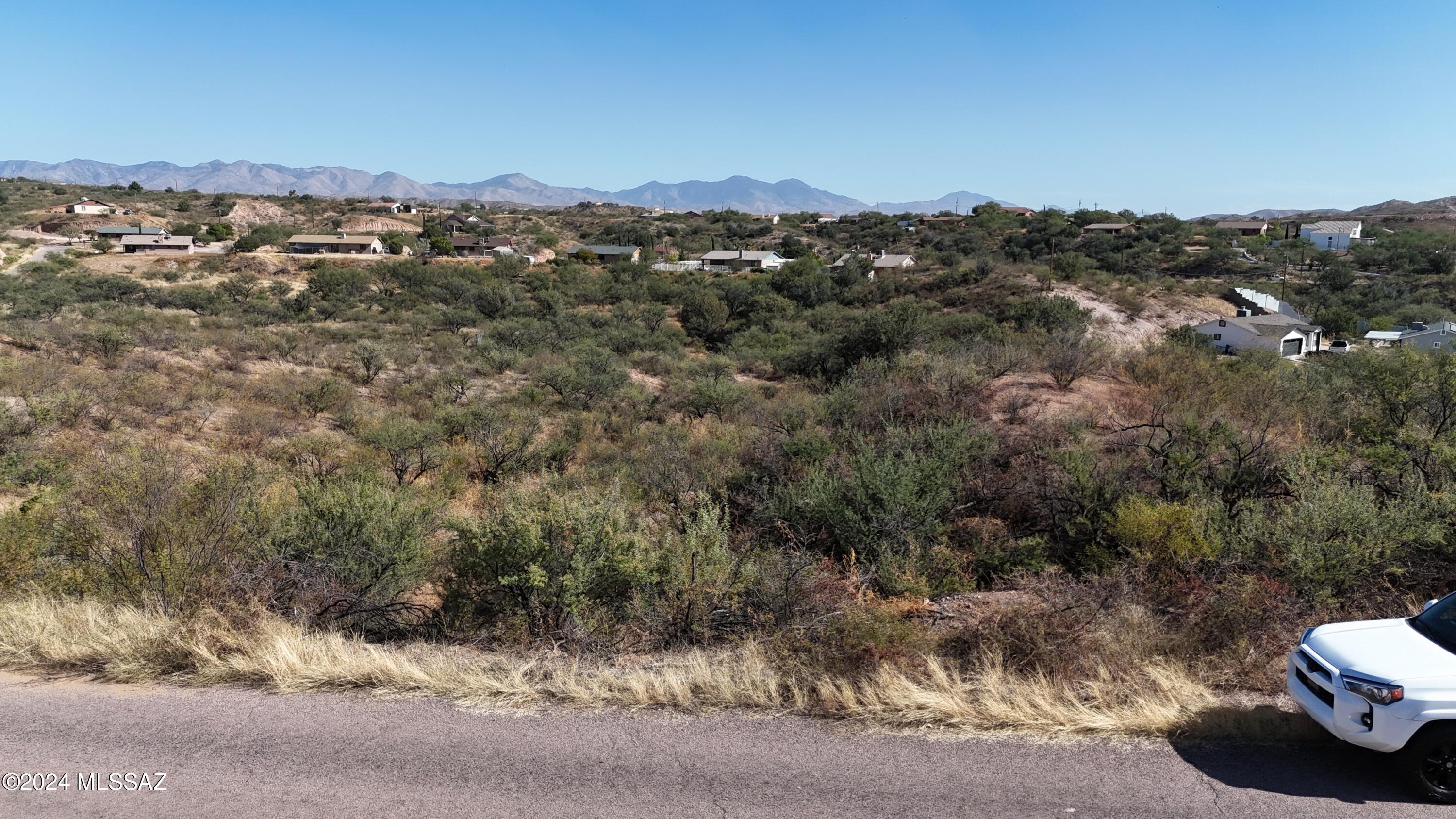 967 Camino Espeso, Unit 17 Rio Rico, AZ 85648 - Photo 2 of 14 Gallery Image 2