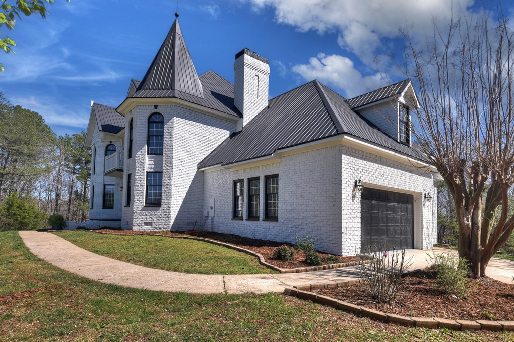 229 Crossroads Church Road Ellijay, GA 30540 - Photo 16 of 71 a view of a house with entertaining space