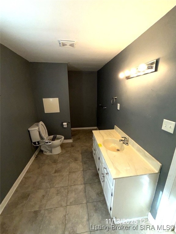 609 North Capitol Avenue Corydon, IN 47112 - Photo 14 of 22 Full Bath