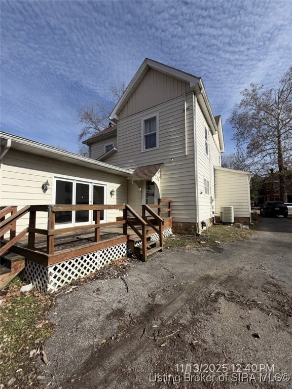 609 North Capitol Avenue Corydon, IN 47112 - Photo 3 of 22 Side