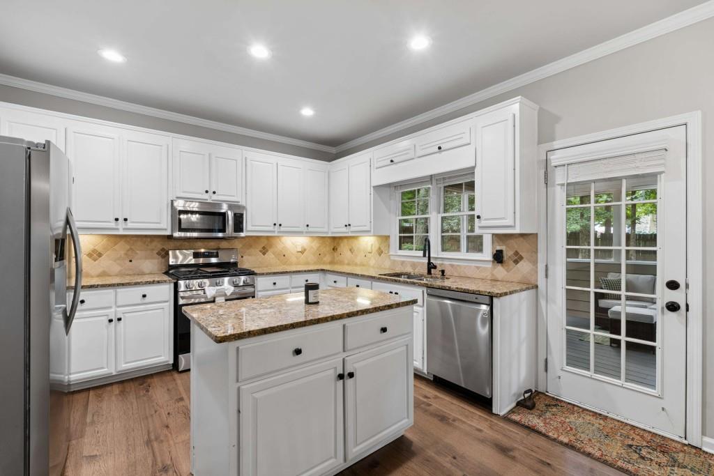 3699 Morgans Ridge Court Buford, GA 30519 - Photo 10 of 41