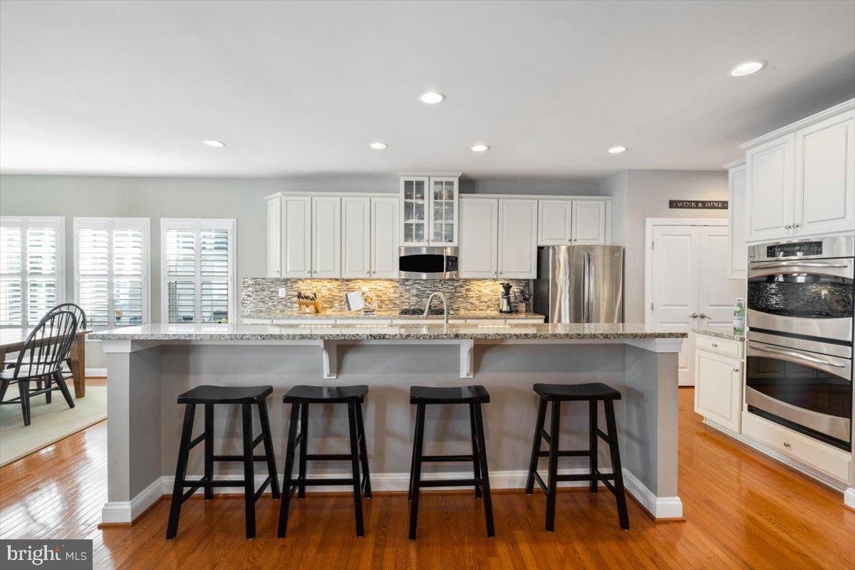 3700 Christopher Day Road Doylestown, PA 18902 - Photo 13 of 49 Double wall ovens