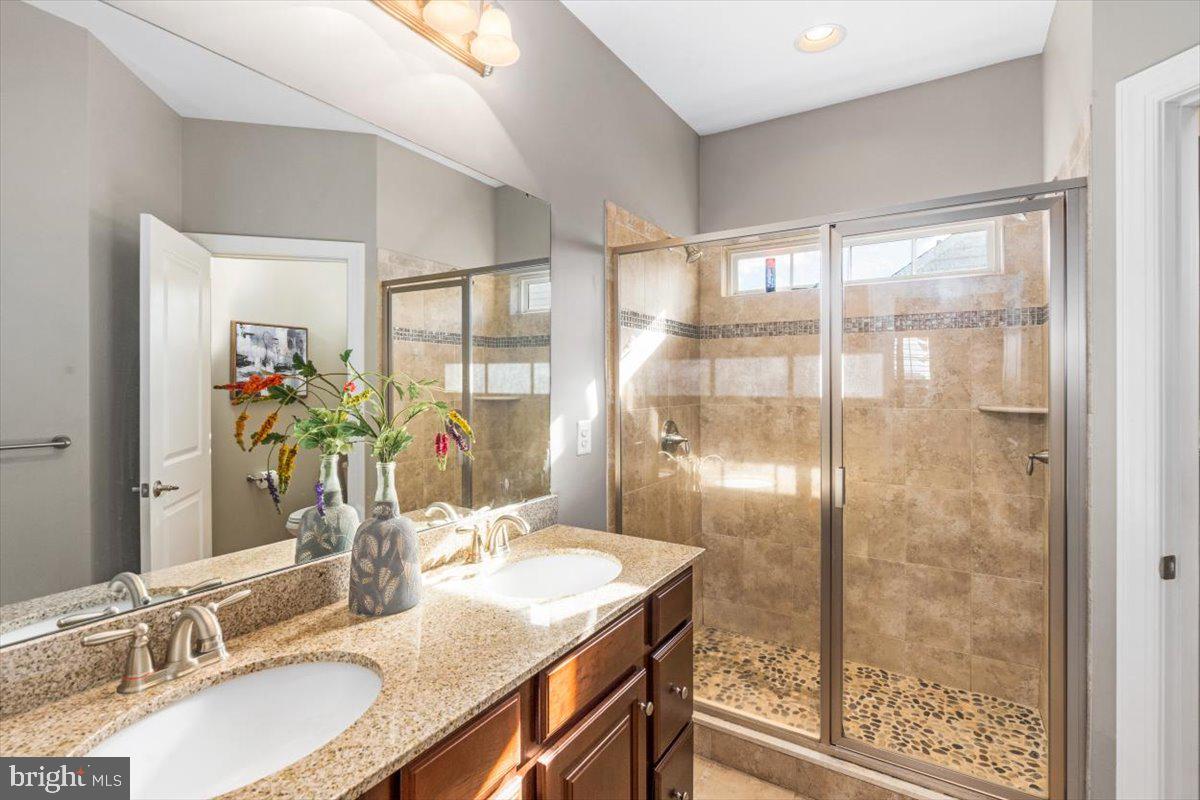 3700 Christopher Day Road Doylestown, PA 18902 - Photo 28 of 49 Owners Ensuite Bath