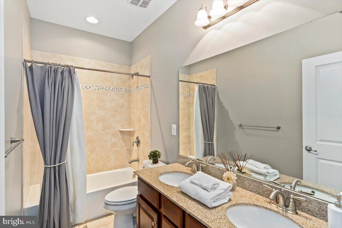 3700 Christopher Day Road Doylestown, PA 18902 - Photo 37 of 49 Hall Bath