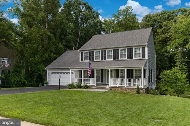 $1,149,900 | 9930 South Park Circle, Fairfax Station, VA 22039