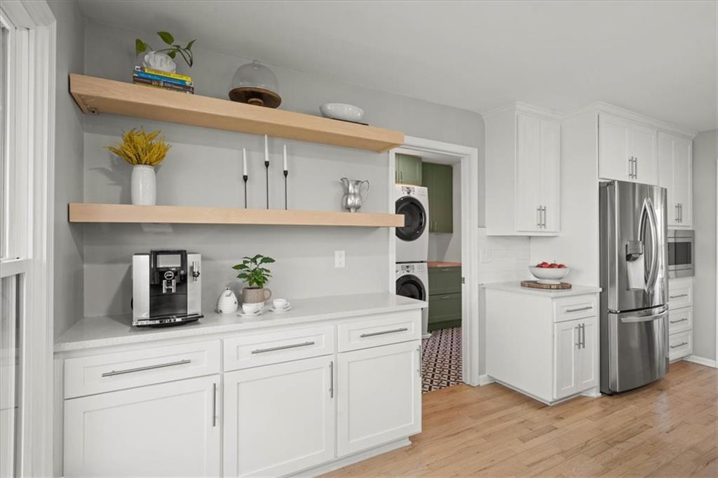 15190 Granada Road Leawood, KS 66224 - Photo 14 of 63