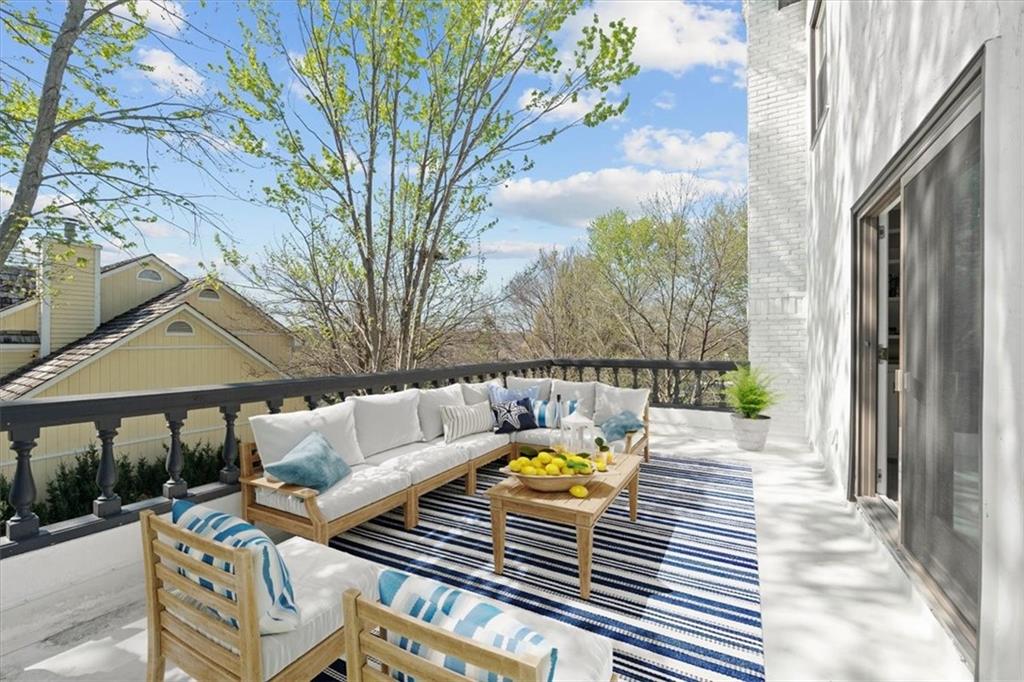 15190 Granada Road Leawood, KS 66224 - Photo 30 of 63