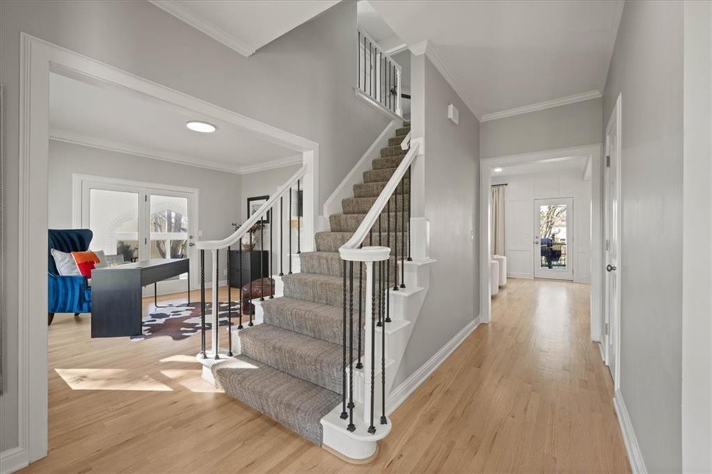 15190 Granada Road Leawood, KS 66224 - Photo 5 of 63