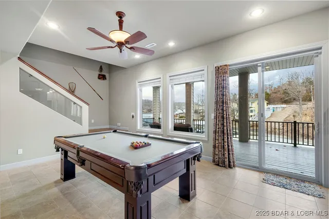 $829,900 | 27112 White Horse Circle, Rocky Mount, MO 65072