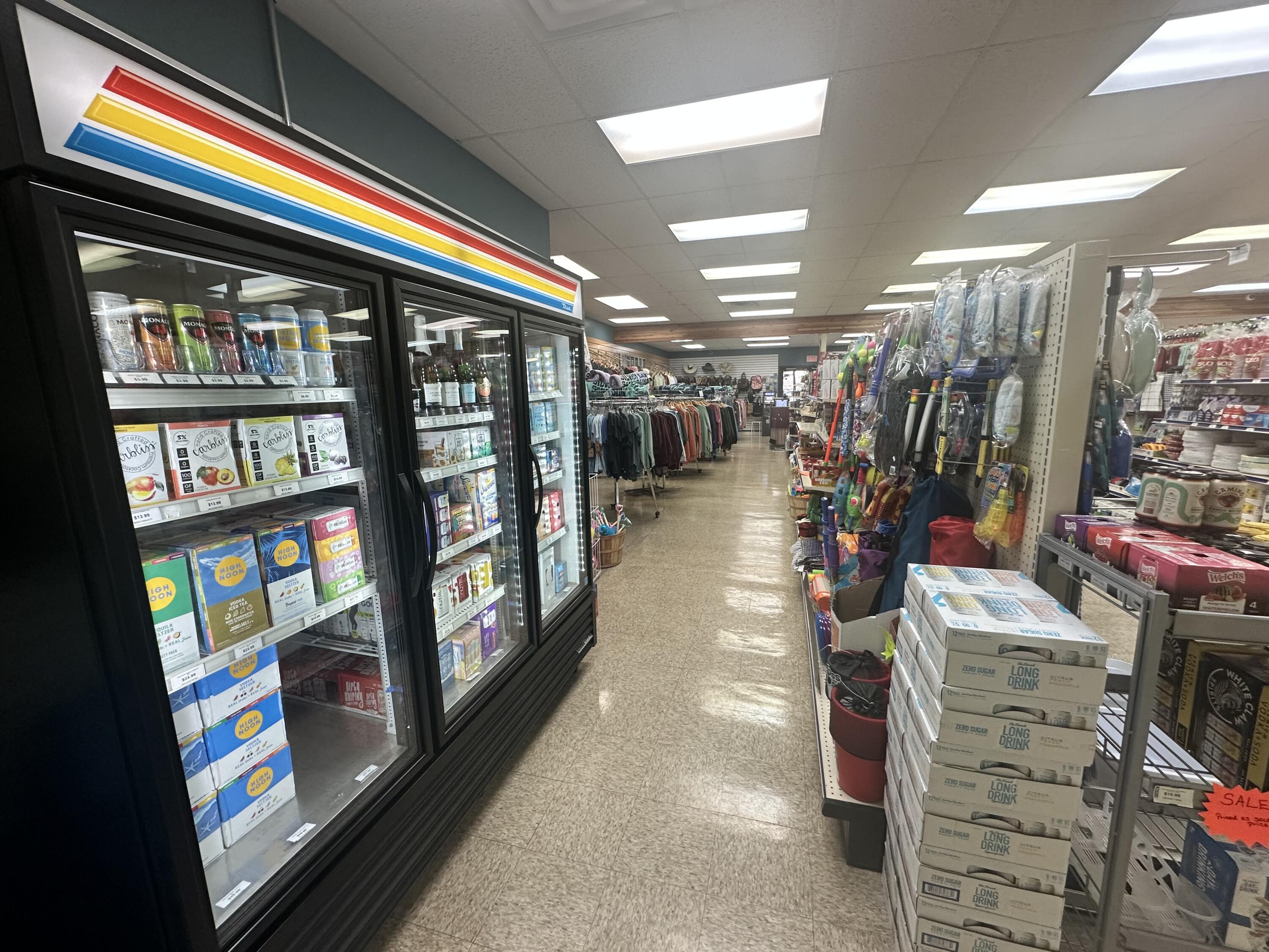 8587 Silver Lake Road Mears, MI 49436 - Photo 11 of 31 IMG_8299