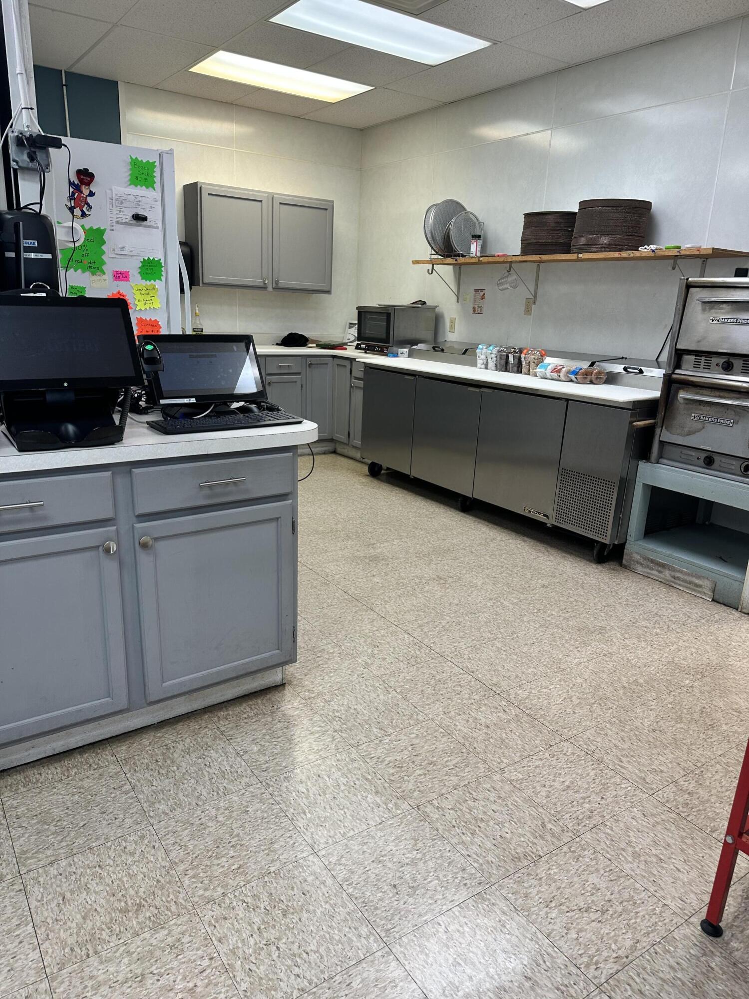 8587 Silver Lake Road Mears, MI 49436 - Photo 17 of 31 IMG_8318