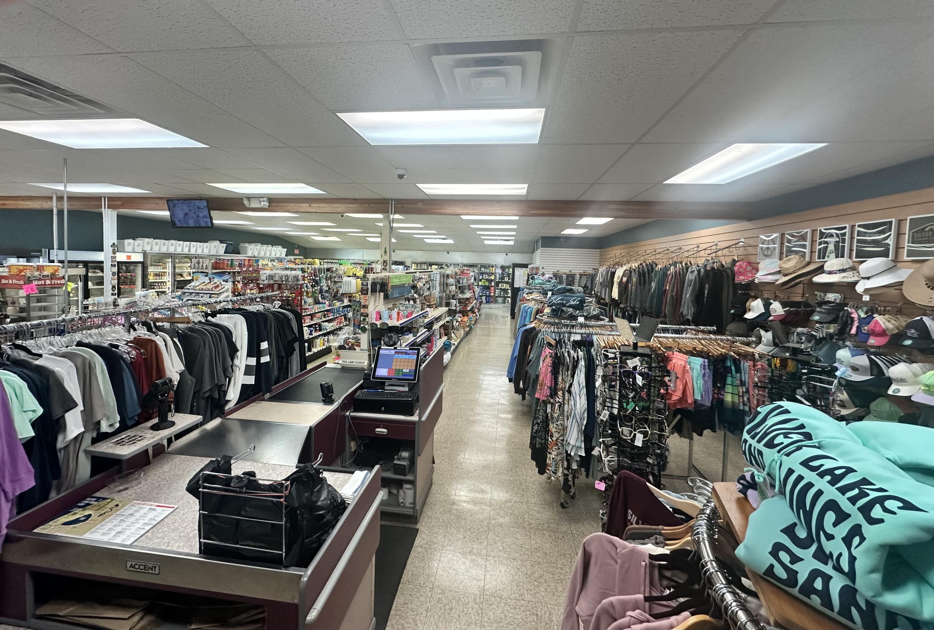 8587 Silver Lake Road Mears, MI 49436 - Photo 7 of 31 IMG_8295