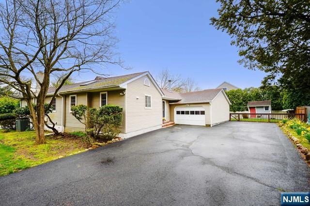 13 Orangeburgh Road Old Tappan, NJ 07675 - Photo 25 of 25 Gallery Image 25