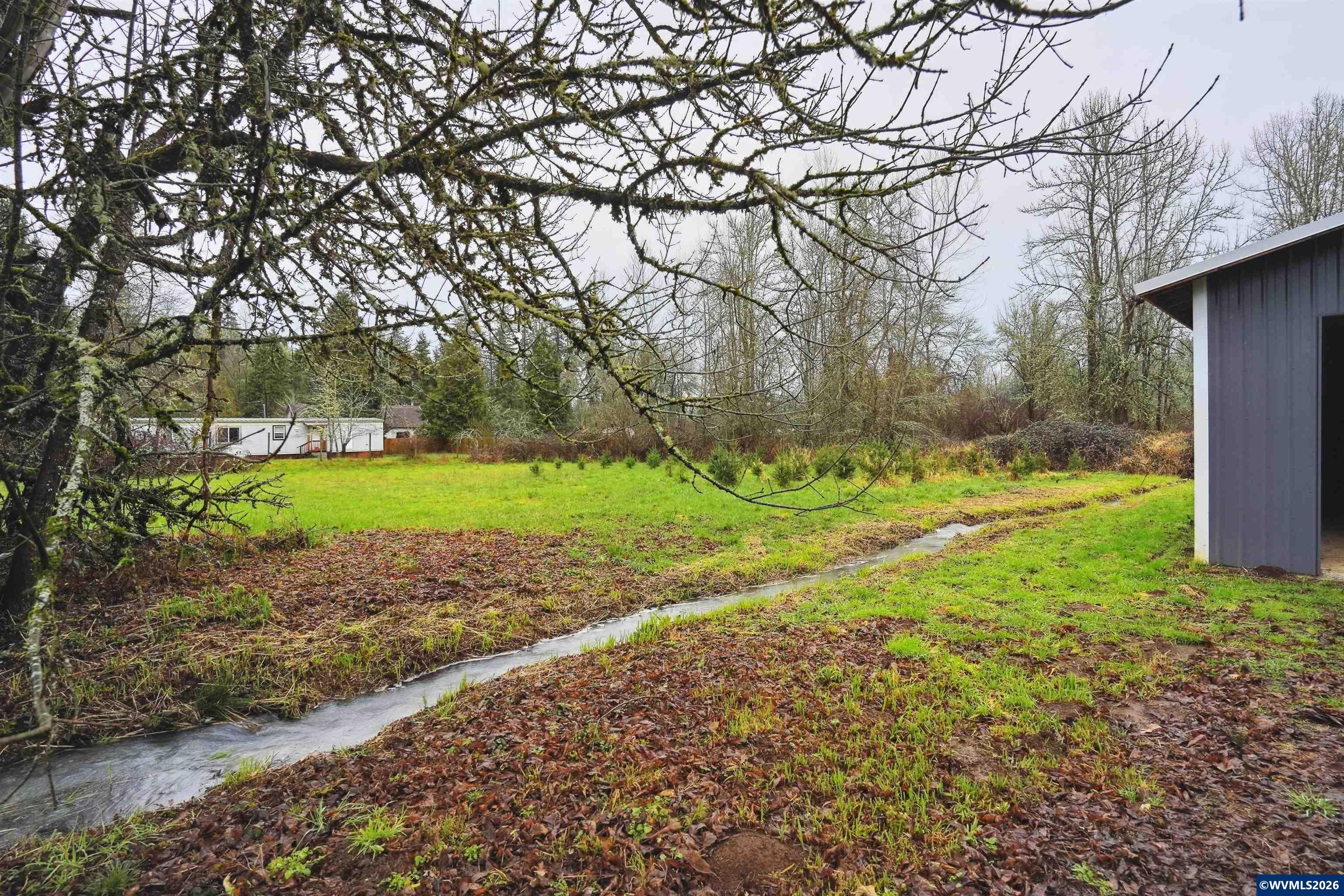27329 Rowell Hill Road Sweet Home, OR 97386 - Photo 31 of 39