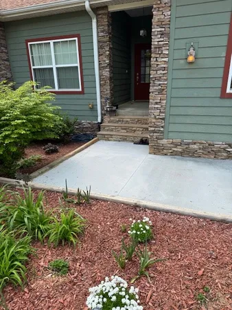 $610,000 | 545 Thunder Ridge Drive, South Pittsburg, TN 37380