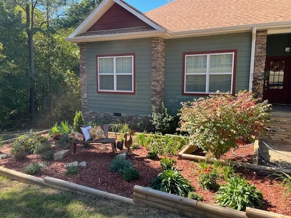 $610,000 | 545 Thunder Ridge Drive, South Pittsburg, TN 37380