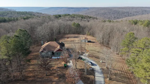 $610,000 | 545 Thunder Ridge Drive, South Pittsburg, TN 37380