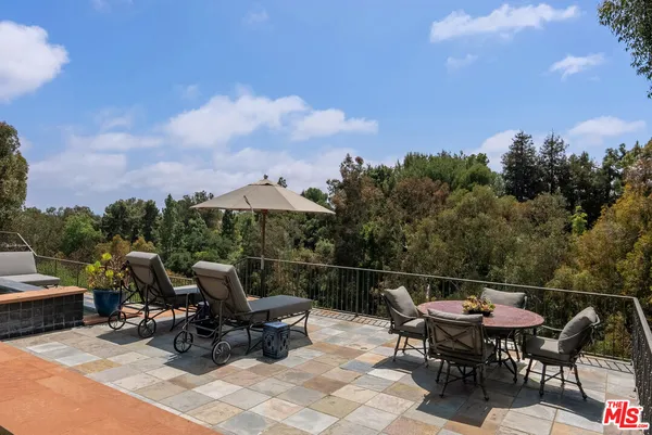 $59,950 | 361 Fordyce Road, Los Angeles, CA 90049
