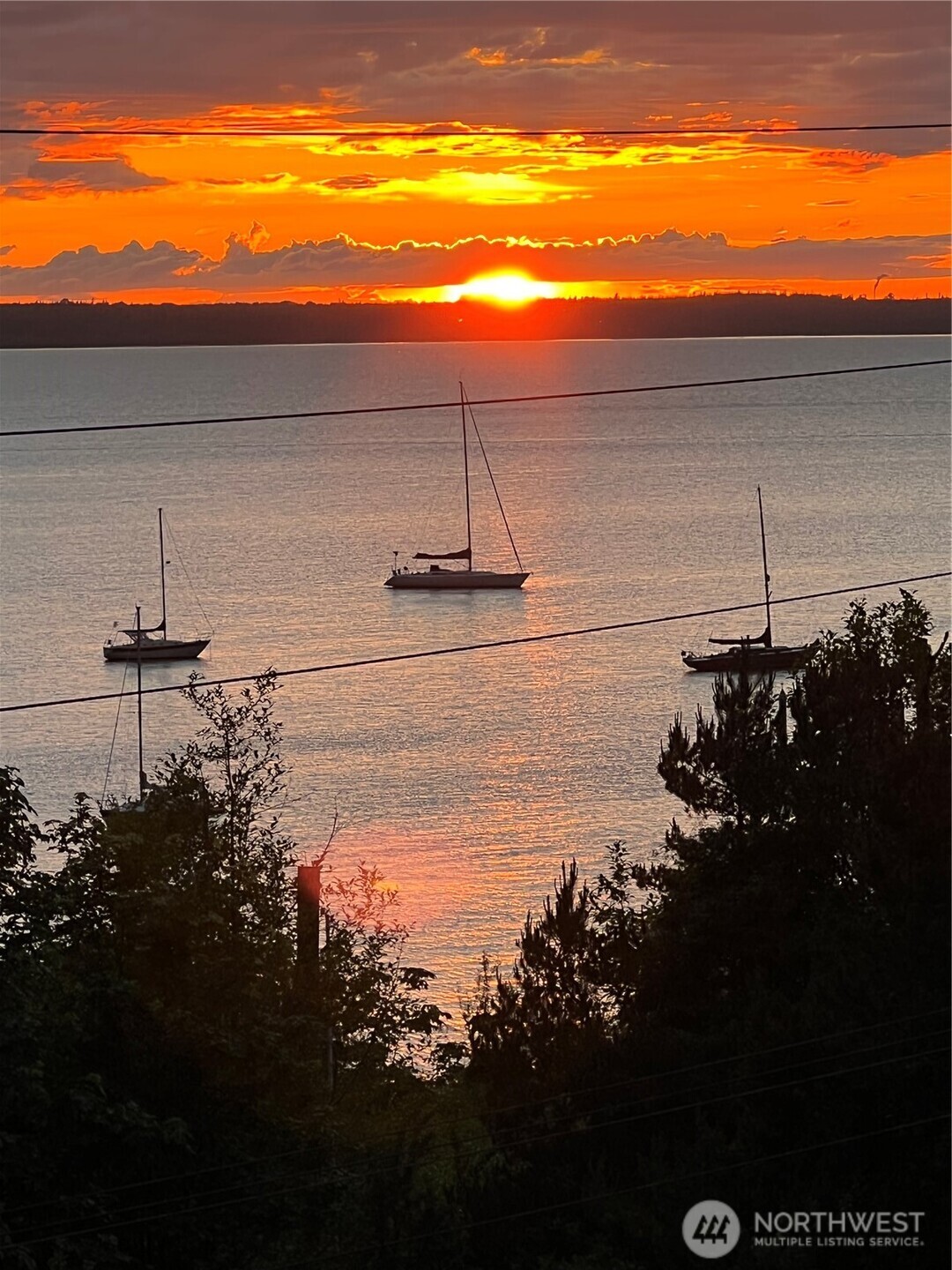 1014 11th Street, Unit 302 Bellingham, WA 98225 - Photo 27 of 30 a view of a lake